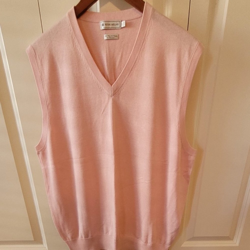Peter Millar Silk-Cotton-Cashmere Blend Sleeveless V-Neck. Size L.  NWOT.
